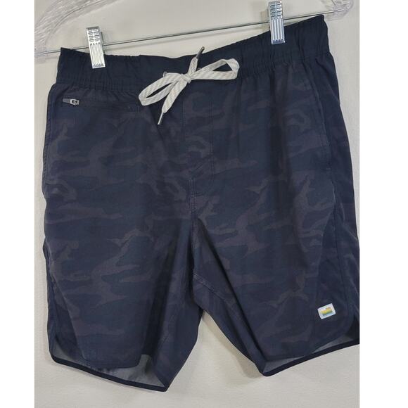Vuori Other - Vuori Banks Shorts Mens Small Drawstring 7" Inseam Camo Punk Casual Streetwear